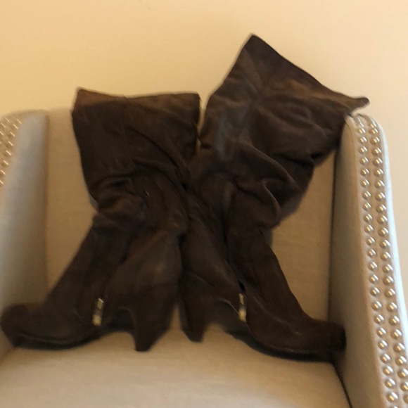 Vintage Women’s Suede look brown boots - Picture 1 of 1